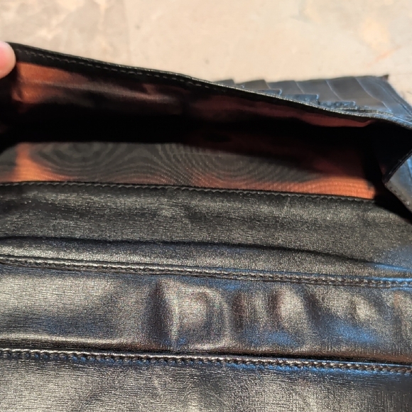 Rehab Gucci Wallet - Picture 13 of 16